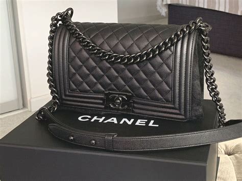 boy bag chanel medium price|chanel boy old medium.